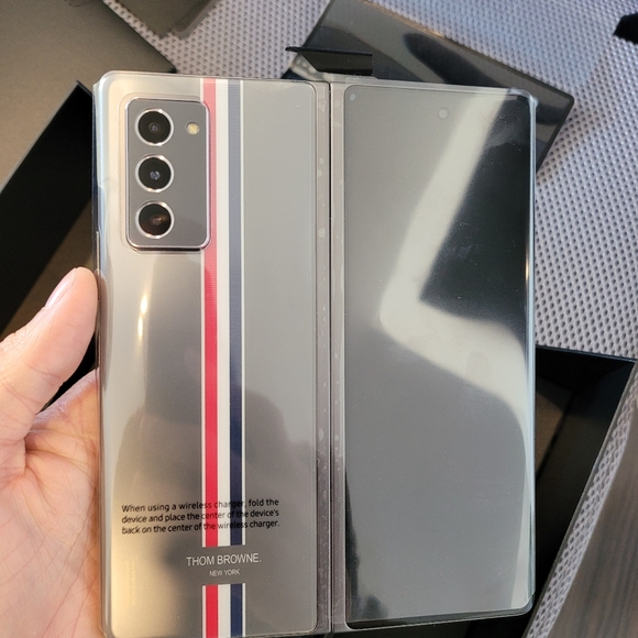 Thom Browne Samsung Galaxy ZFold 2 (phone only) - Picture 4 of 8